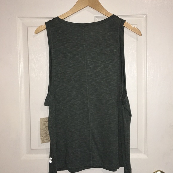 Balance Collection Green Muscle Tee - Picture 4 of 4